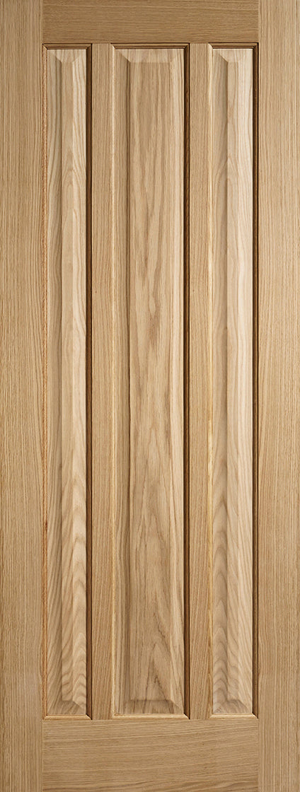 Kilburn 3 panel internal oak door, unfinished.